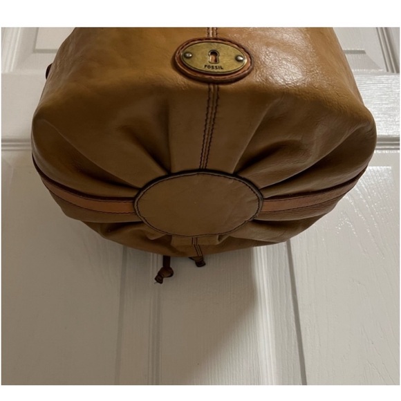 💚 FOSSIL BUCKET
Shoulder bag💚🩷💚 - Picture 4 of 12